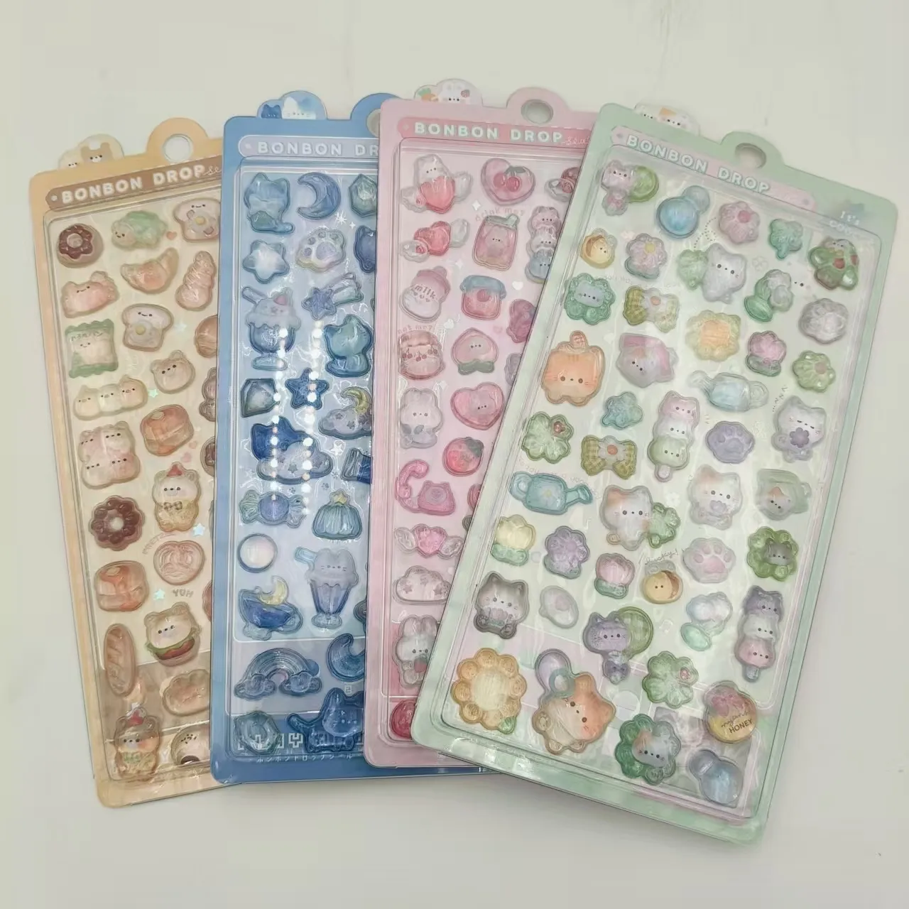 3D-релјефните детски налепници се подготвени за испорака