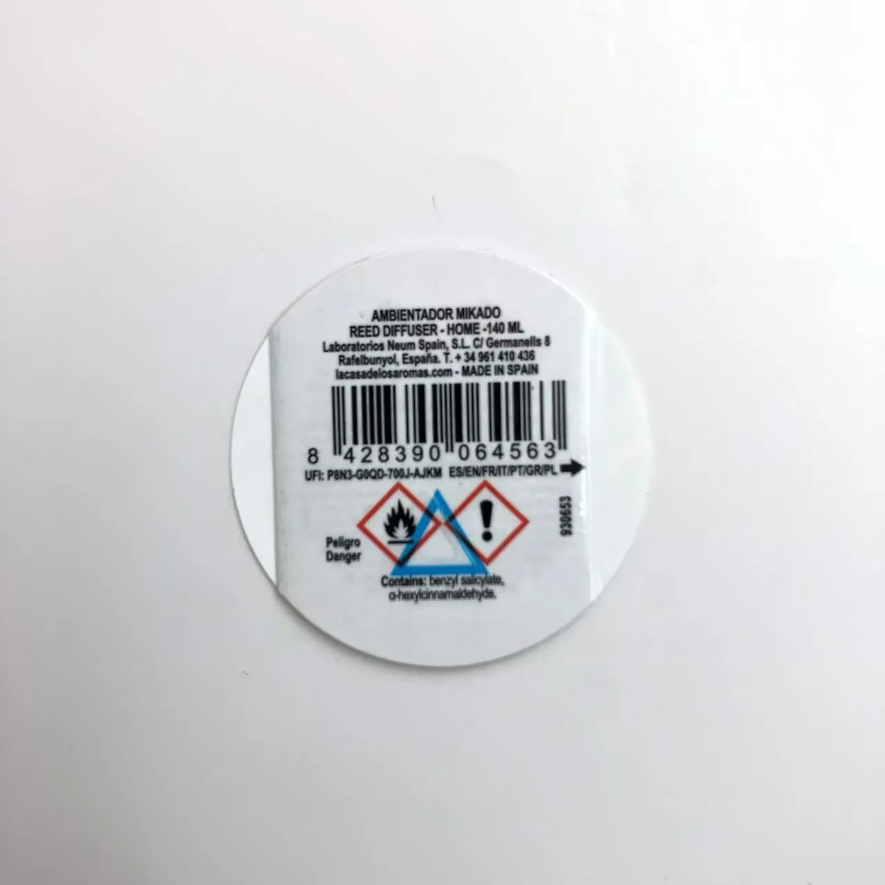 Зошто етикетите на брошурите се попаметен избор за пакување со ограничен простор?